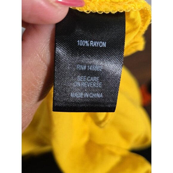 Torrid Top Yellow Challis Tie Frint Button Down Tank size 2 Summer Lightweight - Picture 8 of 9